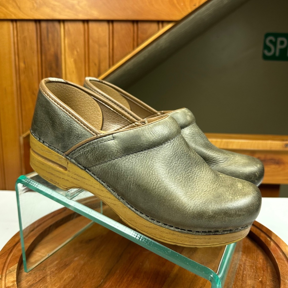 Dansko Professional Leather Clogs Pewter Brown Distressed EU 39 US 8.5-9